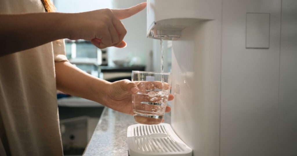 Conserto de Purificador de Água em Serra | Assistência Perto de Mim agua sem controle de temperatura